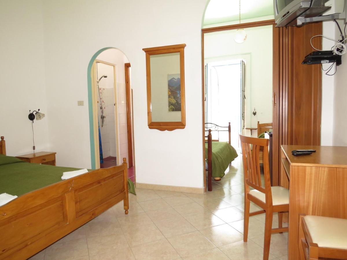 Casa Vittorio B&B Lipari  Eksteriør billede