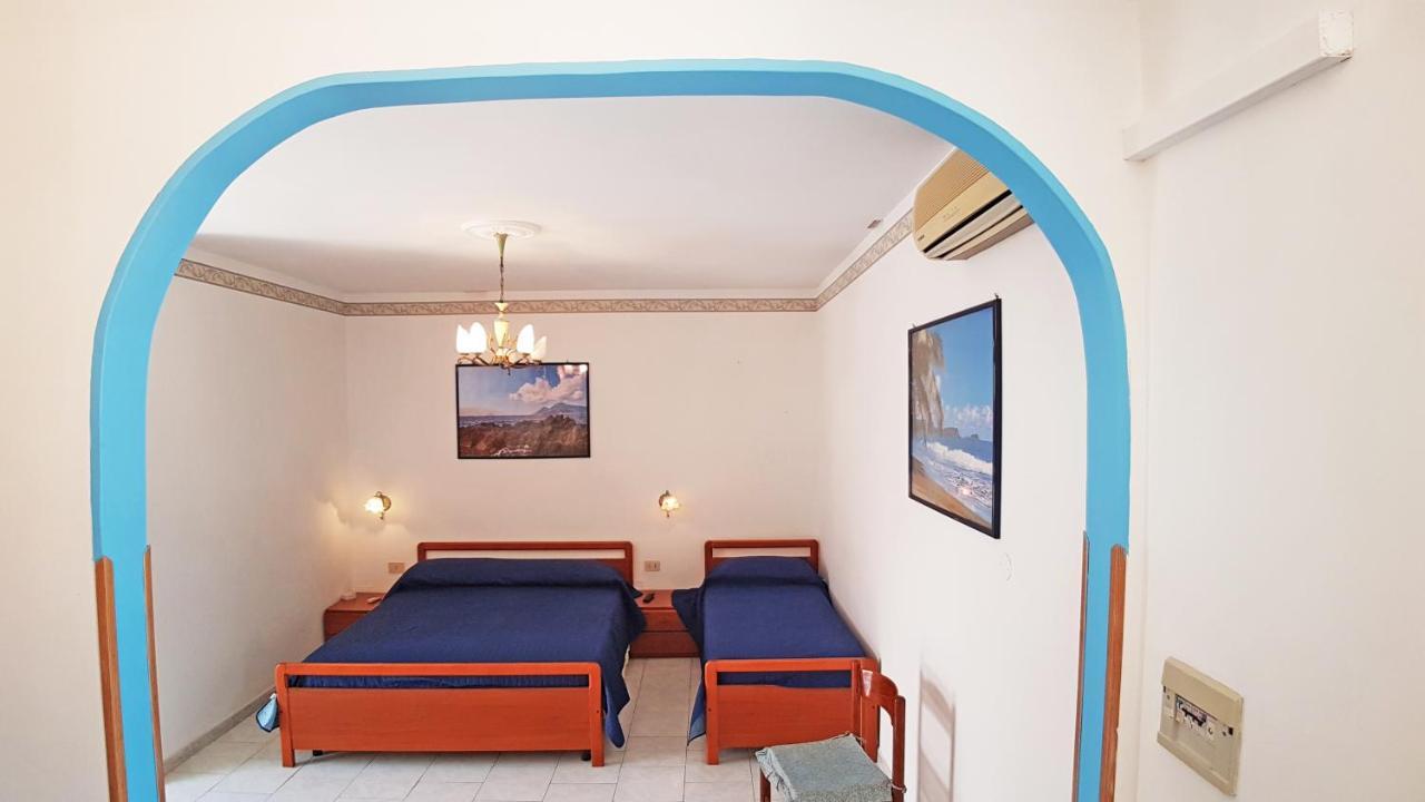 Casa Vittorio B&B Lipari  Eksteriør billede