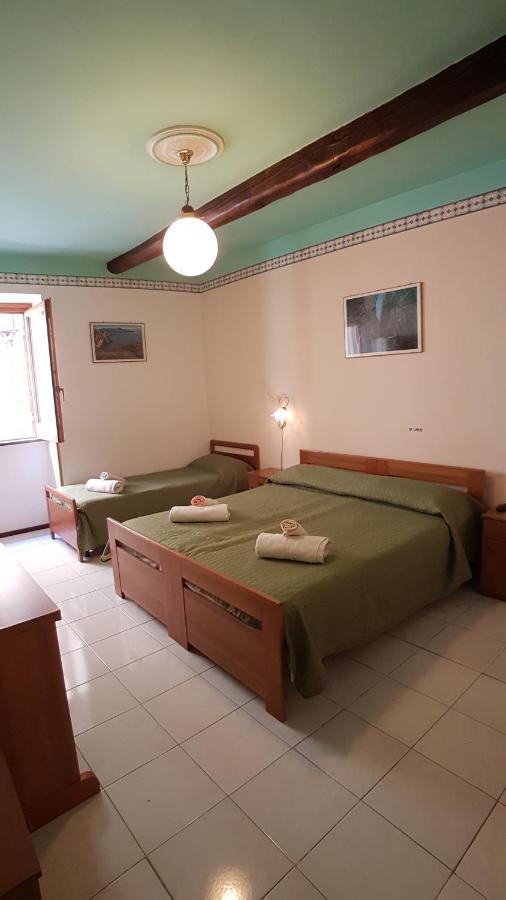 Casa Vittorio B&B Lipari  Eksteriør billede