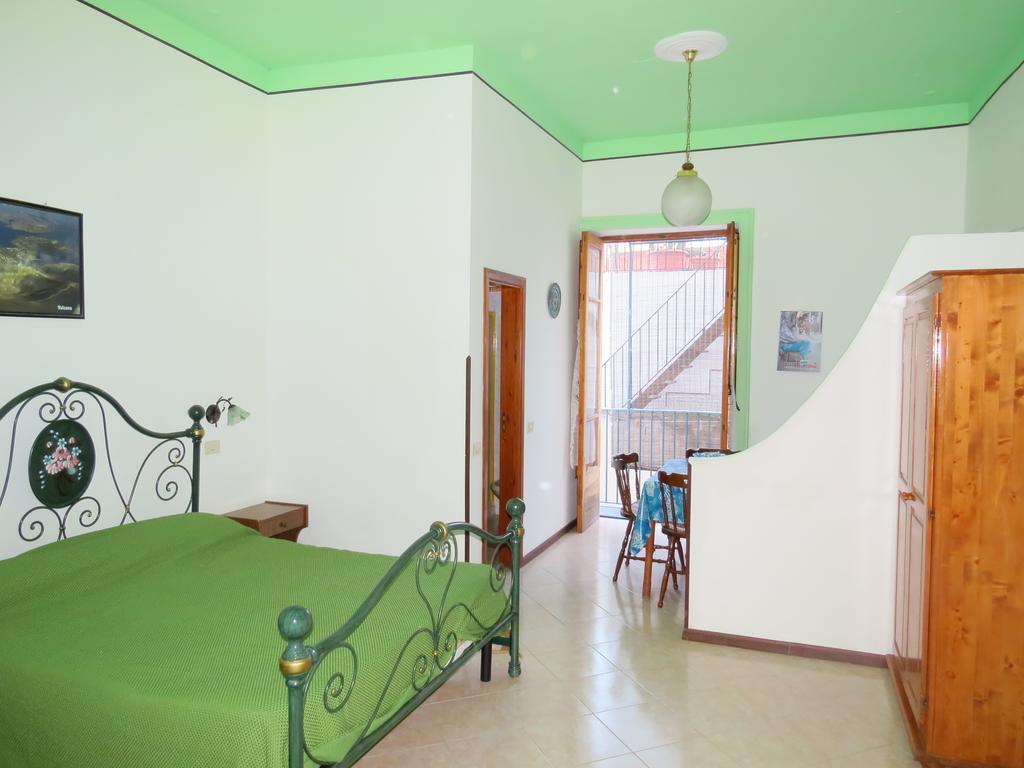 Casa Vittorio B&B Lipari  Eksteriør billede