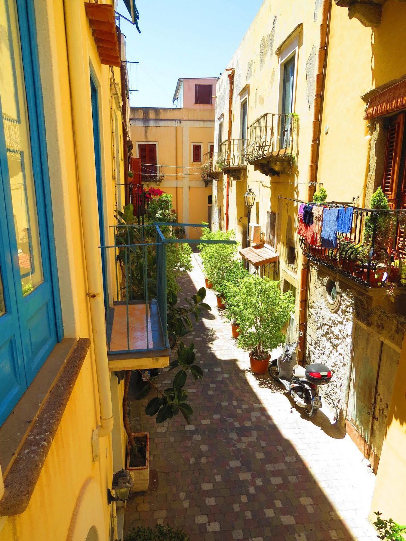 Casa Vittorio B&B Lipari  Eksteriør billede