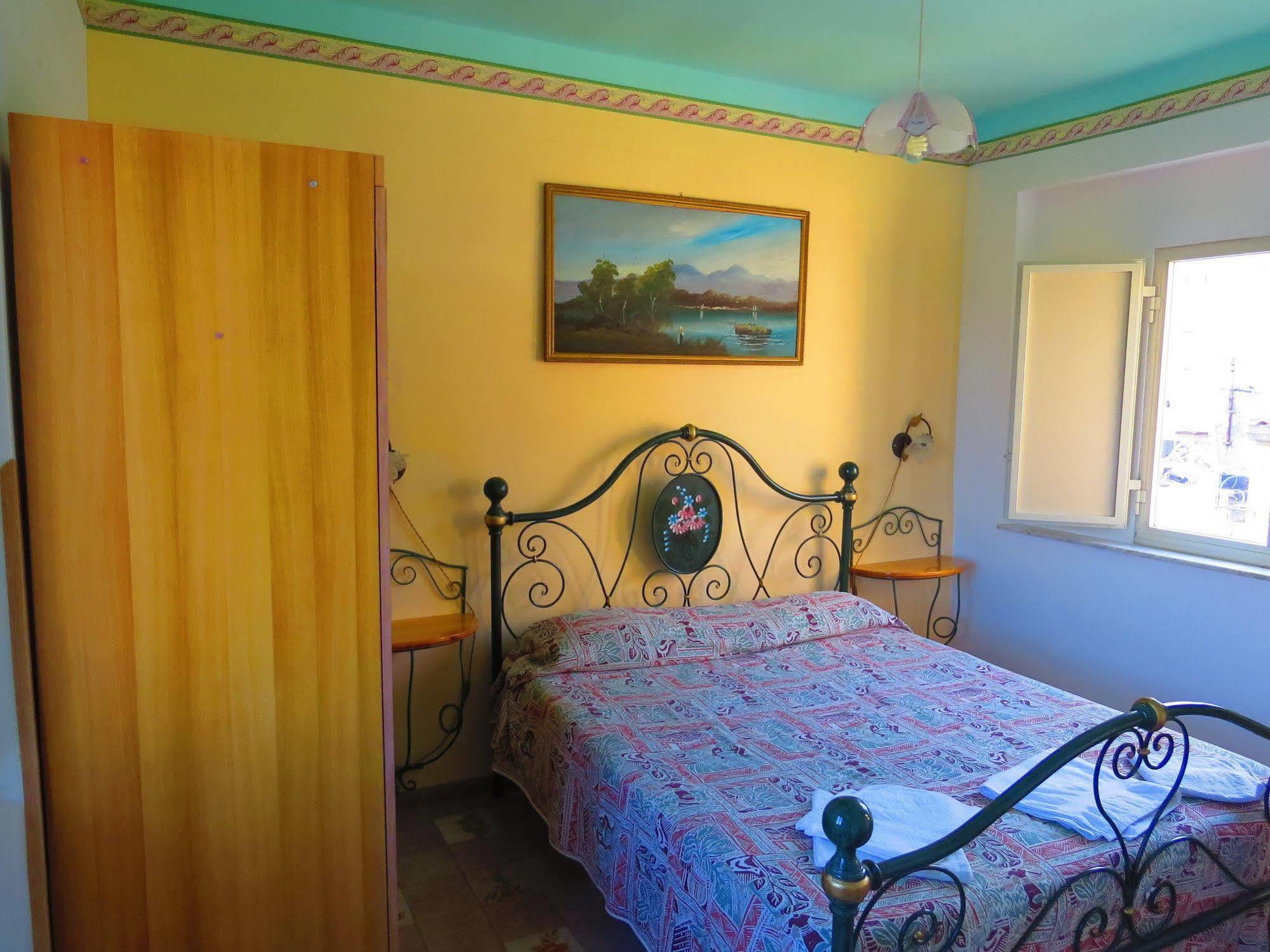 Casa Vittorio B&B Lipari  Eksteriør billede